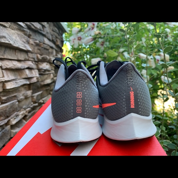 Nike zoom sneaker - Picture 3 of 7